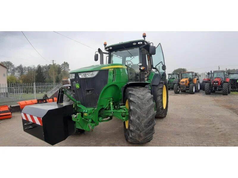 John Deere 7200 R Traktoren