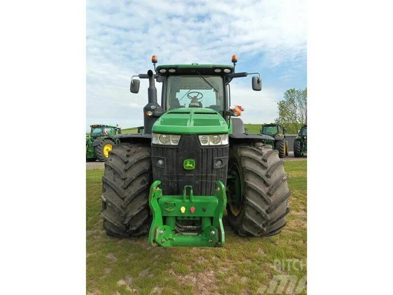 John Deere 8370 R Traktoren