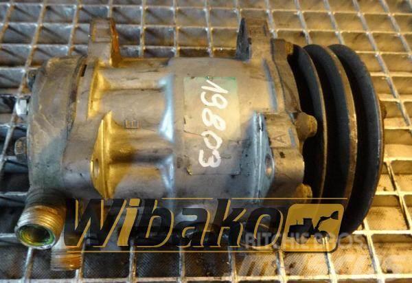 CASE Air conditioning compressor Case 1188 Motoren