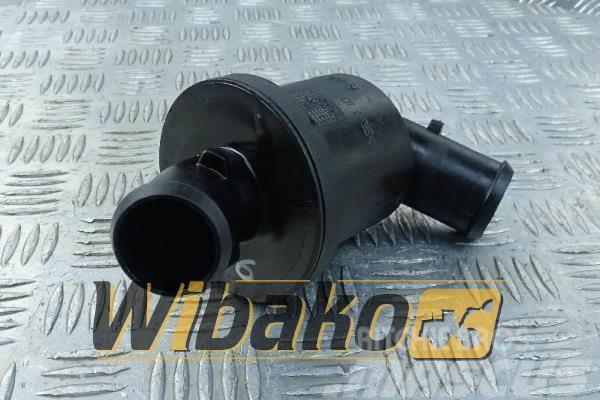 Ford Crankcase breather Ford D05WA 12Z03707 Andere Zubehörteile